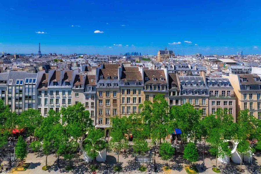 Paris Neighborhood